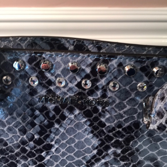 Michael Michael Kors Stella python blue denim mail - Picture 6 of 9